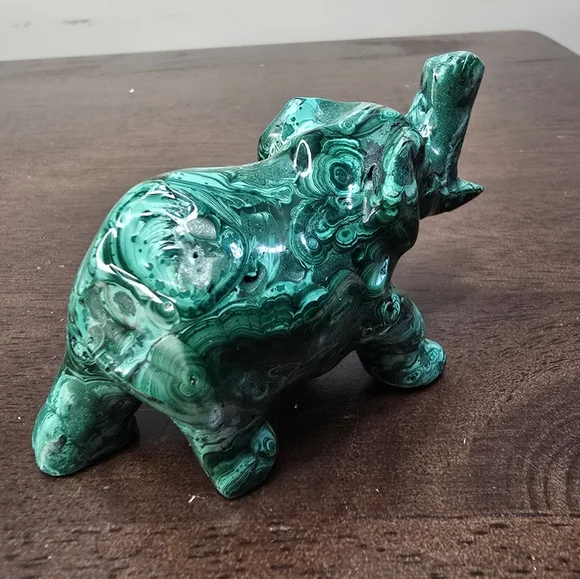 Malachite Crystal Elephant - Picture 6 of 15